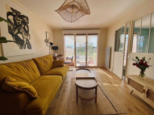 Charmant T2 moderne près du port de La Teste avec parking, balcon et Wi-Fi - FR-1-474-240