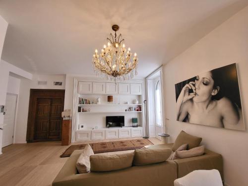 Home 29