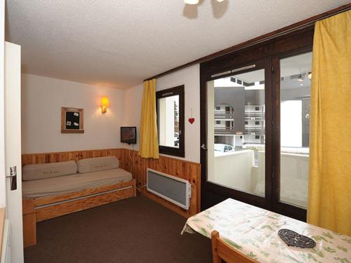 Studio cosy proche des pistes, 4 pers, balcon, WiFi gratuit, cuisine équipée - FR-1-344-1069