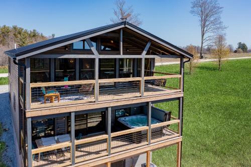 Honey Bee Hideaway – Photos 2