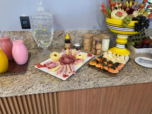 Jídlo v hotelu nebo okolí