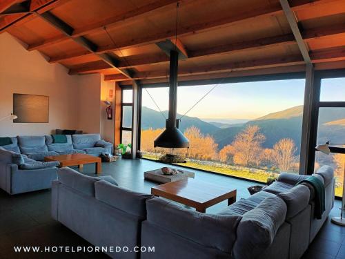 Gallery image of HOTEL PIORNEDO in Lugo