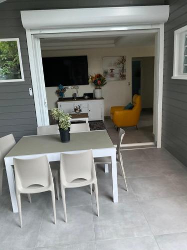 LES NUITS GALANTES VILLA PETREA PISCINE PRIVÉE