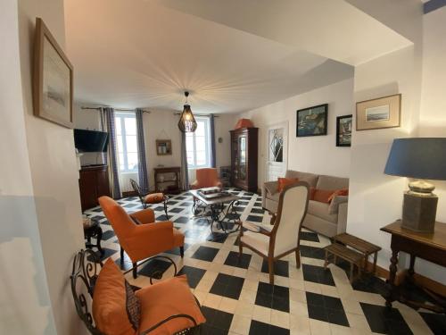 Maison Fouras, 6 pièces, 8 personnes - FR-1-709-39
