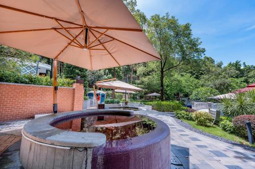 Zahrada ubytování Good View Hotel Tangxia - 15 mins drive from Dongguan South Railway Station