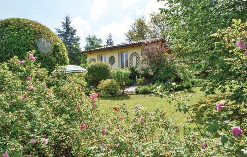 Nice Home In Siorac En Perigord With Wifi