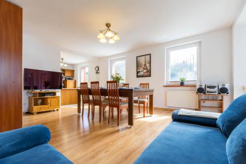 Apartament Bukowy z bilardem