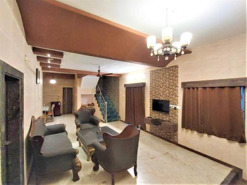 Coin salon dans l'établissement Divine Villas