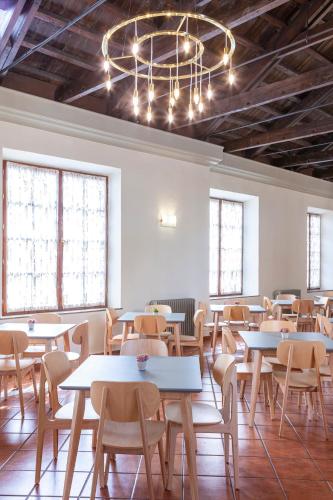 Restaurace v ubytování Hotel Macià Monasterio de los Basilios