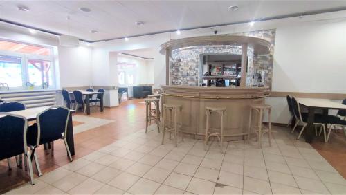 The lounge or bar area at Penzión Michaela Vyhne