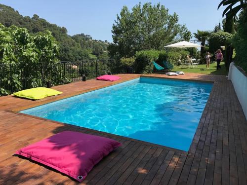 Le Saint Paul appartements dans villa provençale