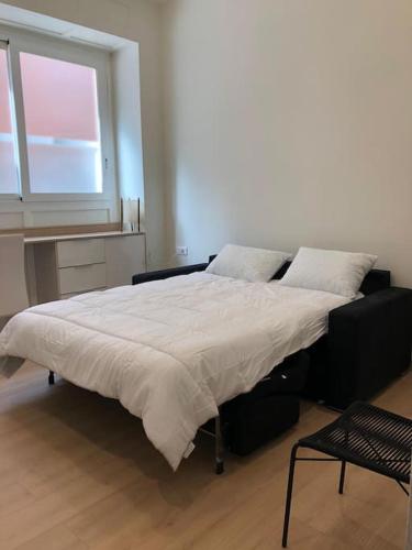 Cama ou camas em um quarto em Charmant studio à 2 pas de Monaco.