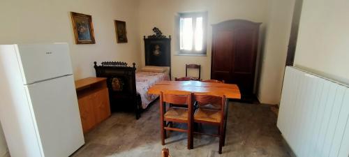 Кухня или мини-кухня в Agriturismo Gli Aranci dell'Etna
