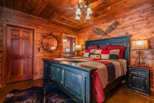 Base Camp with Bunk Room – Photos 4