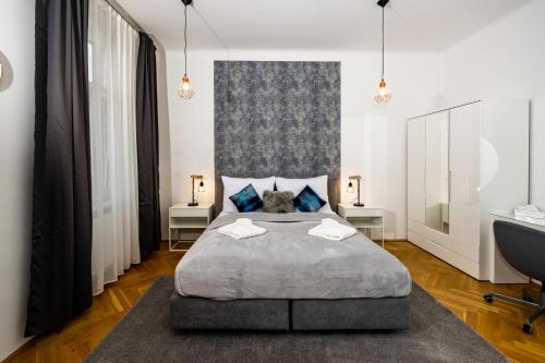 Sunny 1BR with Terrace near Schönbrunn