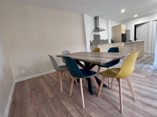 Gallery image of La Sardinette in Pessac