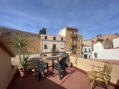 TarracoHomes, TH70 Duplex Sant Joan con terraza privada ...