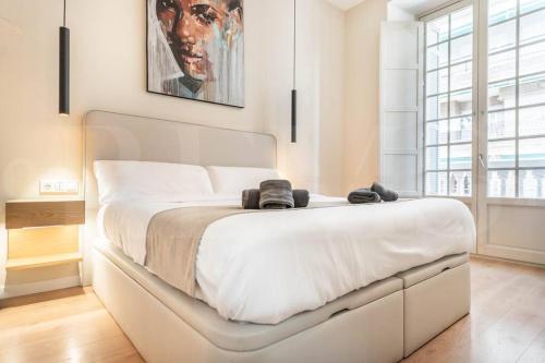 Chic apartment with parking in the heart of Malaga REMS