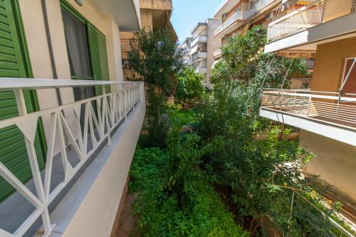 LOUTRAKI HOUSE