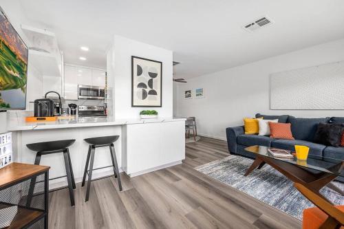 Dapur atau dapur kecil di The 1 at Biarritz-Remodeled 1 br in Downtown PS