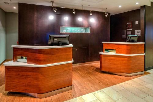 Courtyard by Marriott Alexandria – Photos 2