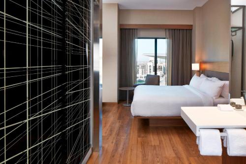 AC Hotel by Marriott Minneapolis Downtown Image