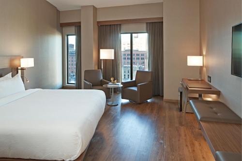 AC Hotel by Marriott Minneapolis Downtown Image