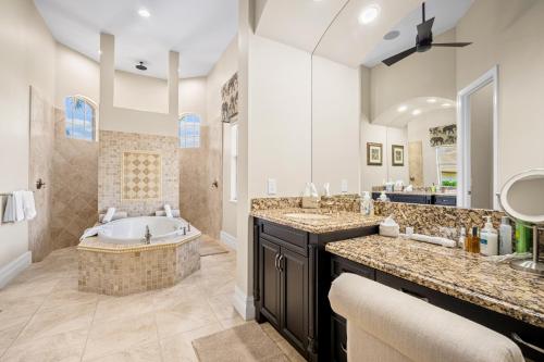 Vannituba majutusasutuses Luxury in Collingswood