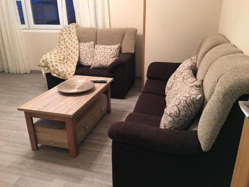 Gallery image of APARTAMENTOS PLAYA DE LA CONCHA in Porto de Espasante