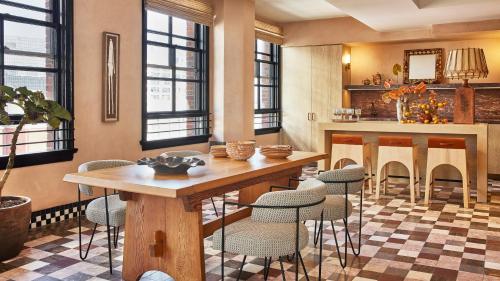 Downtown Los Angeles Proper Hotel, a Member of Design Hotels photo 49