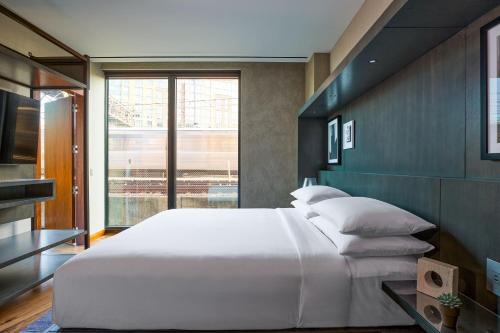Washington Marriott Capitol Hill Image