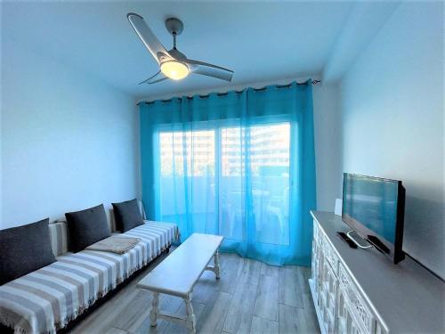 Apartment with beach view