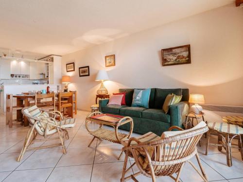Posedenie v ubytovaní Carnac - Appartement 4 pièces - 85m² - Face mer - WIFI - Garage - FR-1-477-226