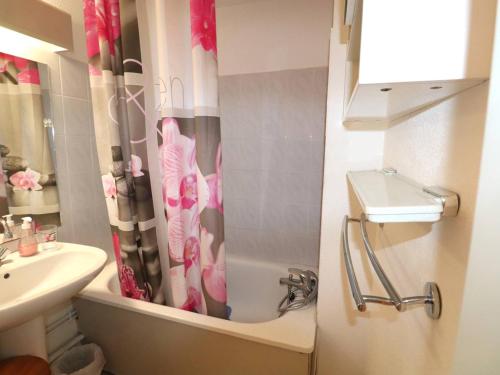 Appartement T2 Climatisé, Grande Terrasse, Piscine, Proche Plage, Idéal Famille