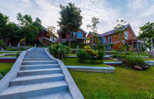 360 Resort – Photos 2