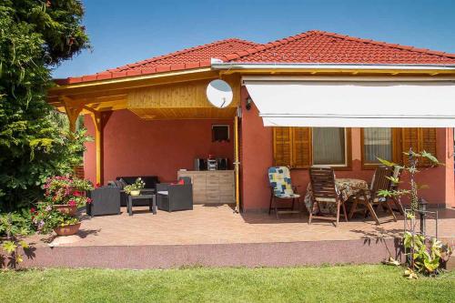 Holiday home in Balatonmariafürdo 39890