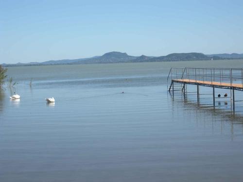 Holiday home in Balatonmariafürdo 37749 8647 Balatonmáriafürdő, Polgár utca 11. kép - 3