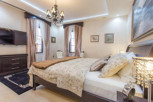 Gallery image of Pearl Apartments in Kotor