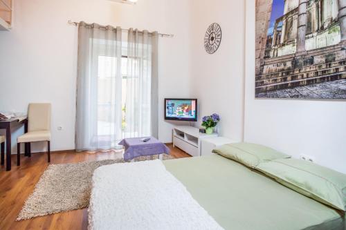 Apartment Dora