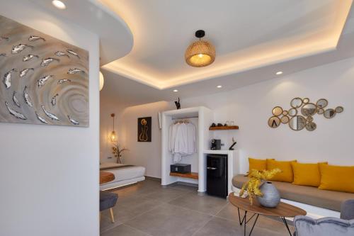 Η κουζίνα ή μικρή κουζίνα στο Allure Breeze Suites