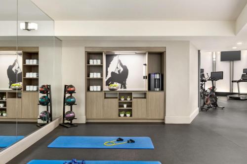 Fitness centrum a/nebo fitness zařízení v ubytování Magnolia Hotel Denver, a Tribute Portfolio Hotel