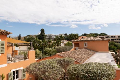 a view from the roof of a house at Le Mouillage in Saint-Tropez