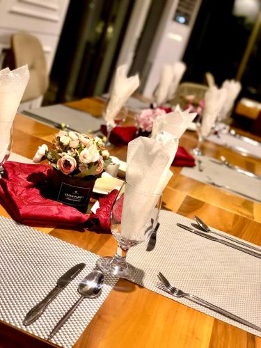 Summerset Continental Hotels Usuma – Photos 4