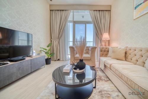 Peaceful 1BR in Studio One Dubai Marina by Deluxe Holiday Homes