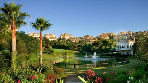 Luxury Apartment Elviria Hills - Stunning Views