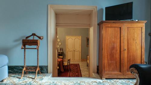 Donna Guia suite photo 17