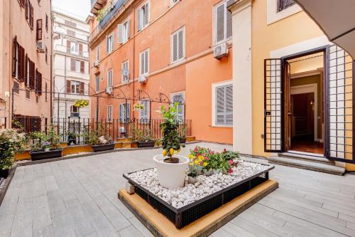 SPANISH GARDEN