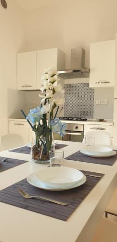 A cozinha ou cozinha compacta de Vada al Mare Apartments