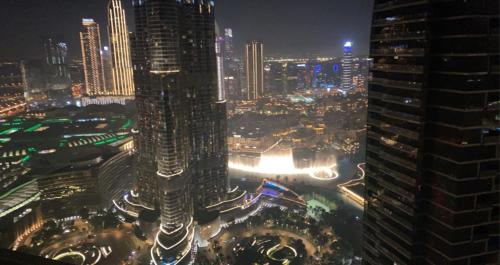 AMAKIN Burj Vista Tower 1