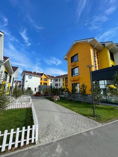 Photo de la galerie de l'établissement Promenade Burabay halal-apartments (no alcohol, no unmarried couples)), à Borovoe